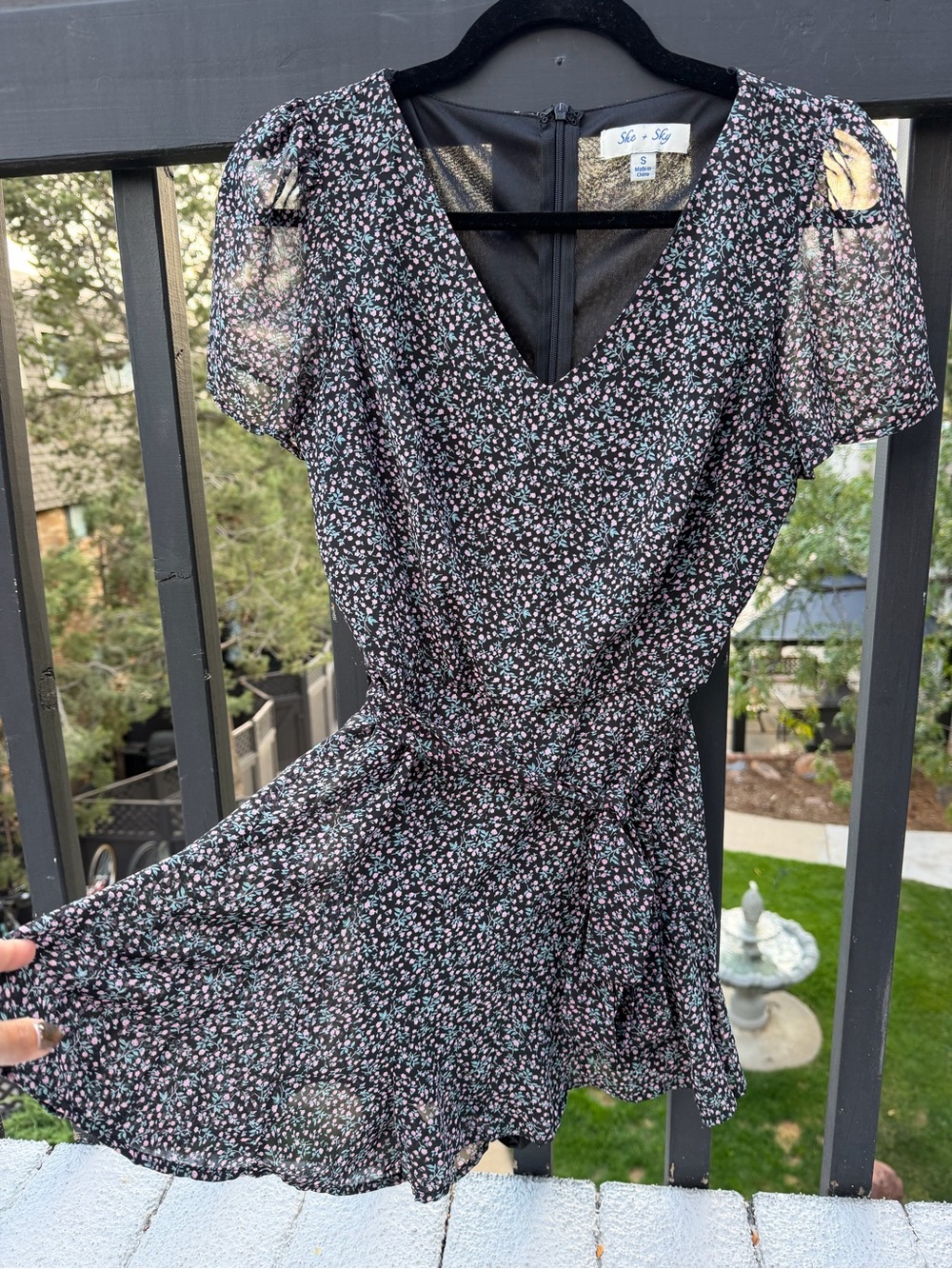 She + Sky Ditsy Floral Print Jumper